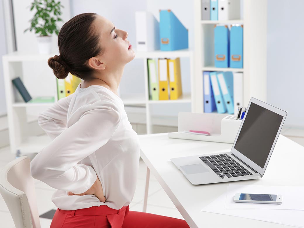 Bệnh cơ xương khớp ở dân văn phòng là bệnh nghề nghiệp phổ biến nhất trên thế giới